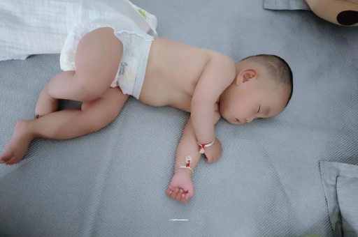 信阳宝宝呼吸道感染发烧